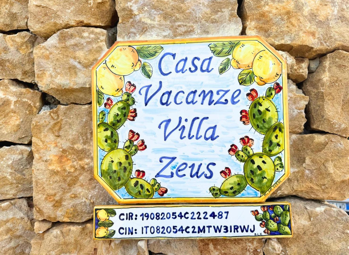 Case Vacanza Zeus Трапето Екстериор снимка